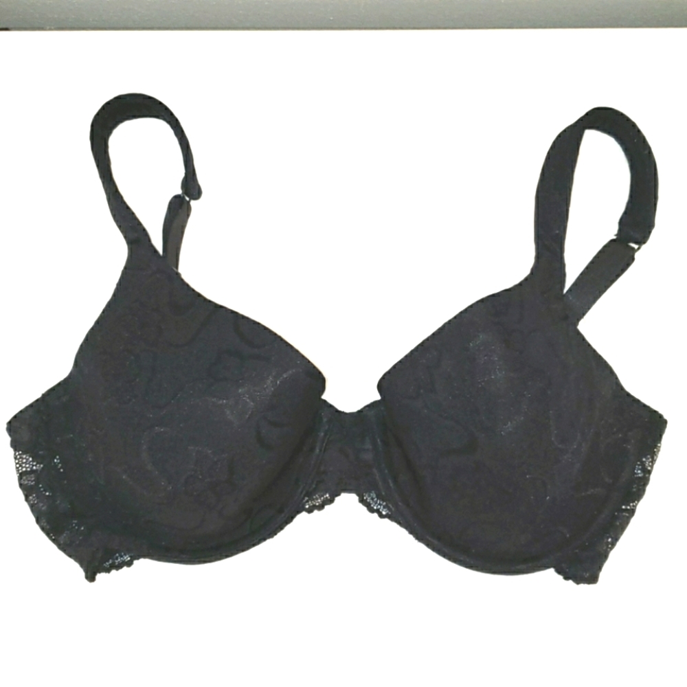 DELICATES Smooth Support Satin & Lace Bra 36D